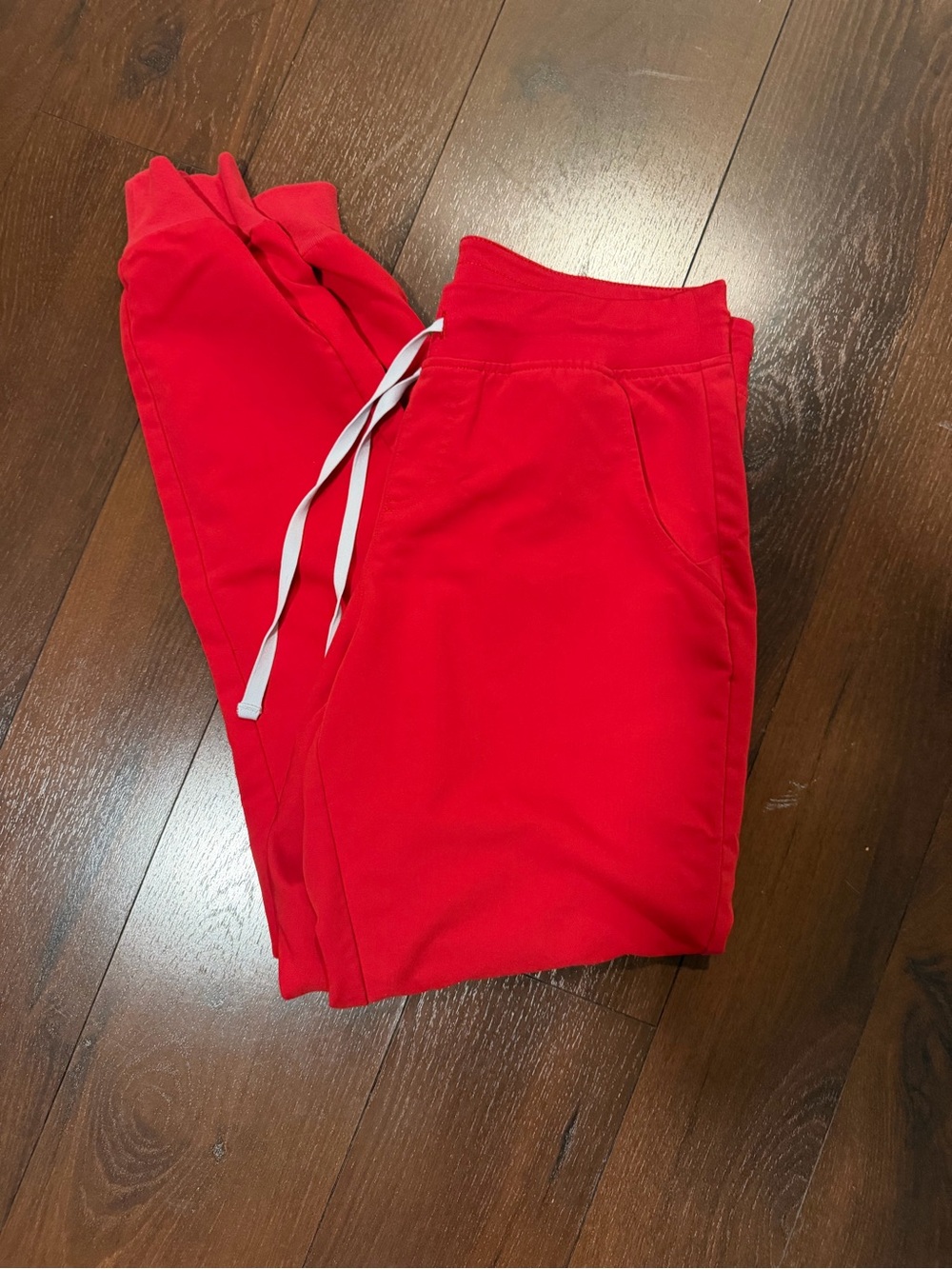 FIGS Zamora Jogger Scrub Pants Womens M/T Medium Tall Pop Red Pockets